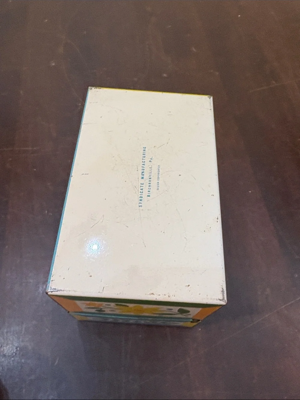 Vintage Syndicate Mfg. Co. Floral metal recipe box